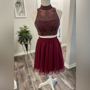 NWT Blondie Nites 2 Piece Burgundy Beaded Formal/Homecoming Dress Size 1